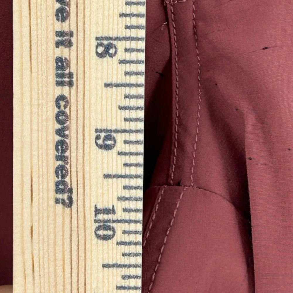 TravisMathew Golf Shorts Mens 30 Salmon Pink Stretch Performance Flat Front